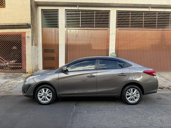 TOYOTA YARIS 1.5 16V FLEX SEDAN XL PLUS TECH MULTIDRIVE